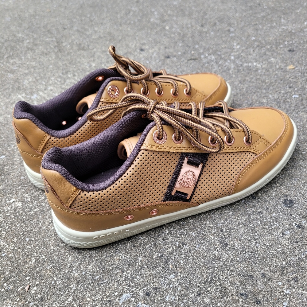 Coogi Sneakers Youth Girls Fashion Leather Tan Logo Size 5